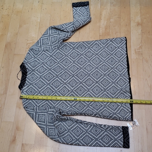 JM COLLECTION - Picture 8 of 9